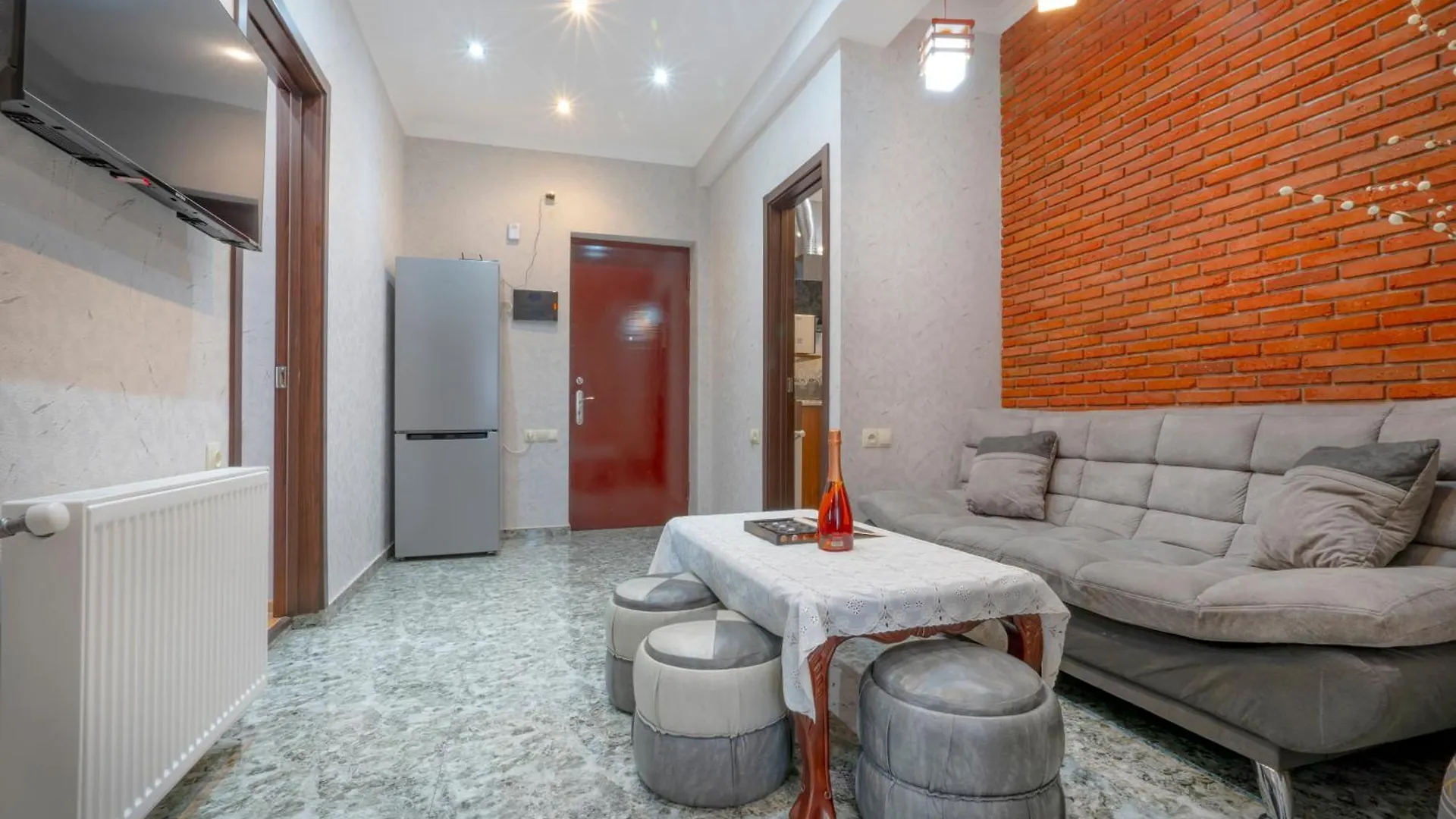 Apartment Old Avlabari ティビリシ 0*,